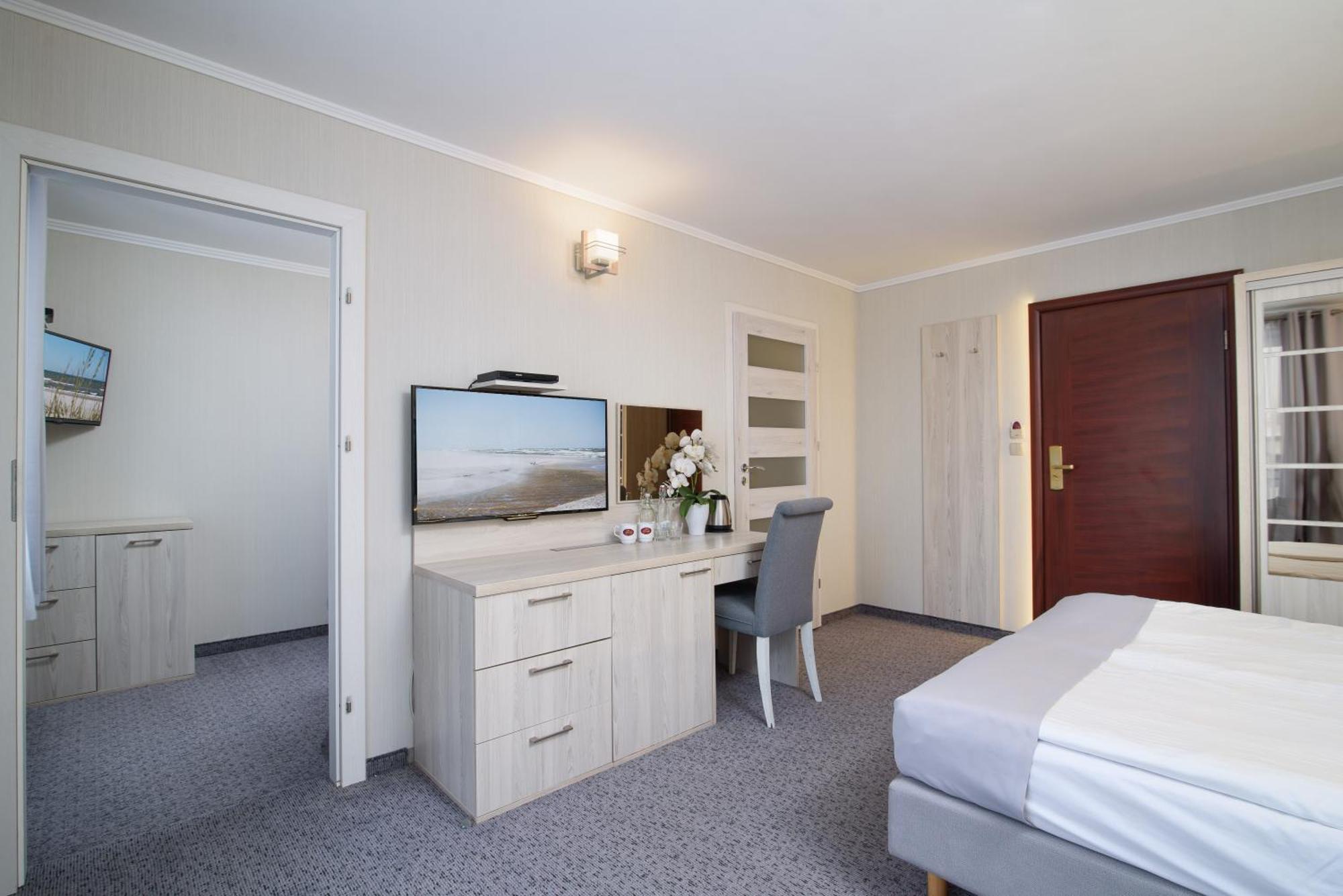 Hotel Spa Activia Ястшембя-Гура Экстерьер фото